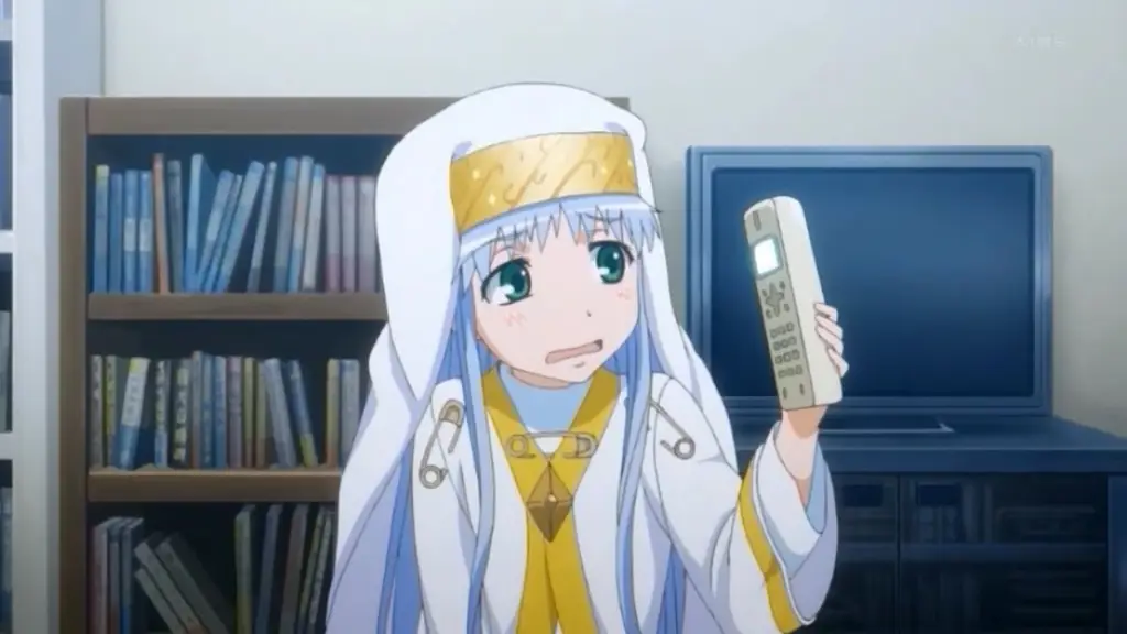 Nikmati Anime Kesayangan Anda Gambar penggemar anime yang bahagia menonton anime di ponsel